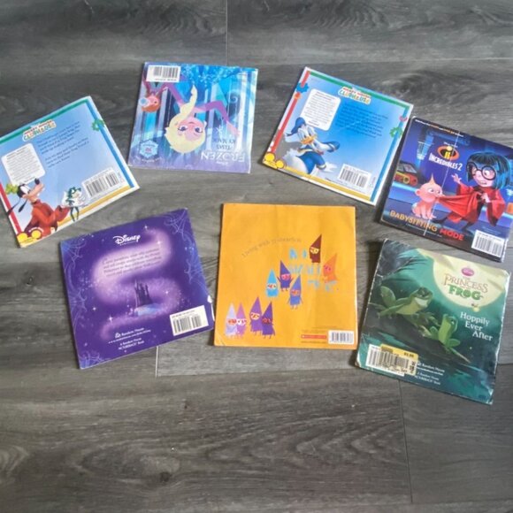 7 Piece Paperback Childrens Picture Book Lot-Fair to Good Condition - Picture 6 of 6